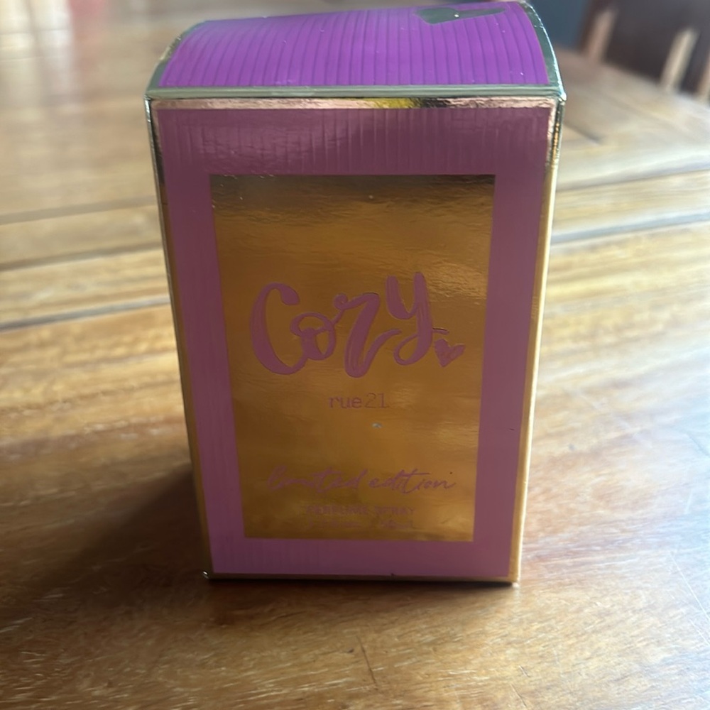 Cozy. Rue 21 Perfume Spray
